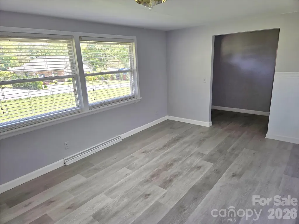 7222 Melody Lane Charlotte NC 28214