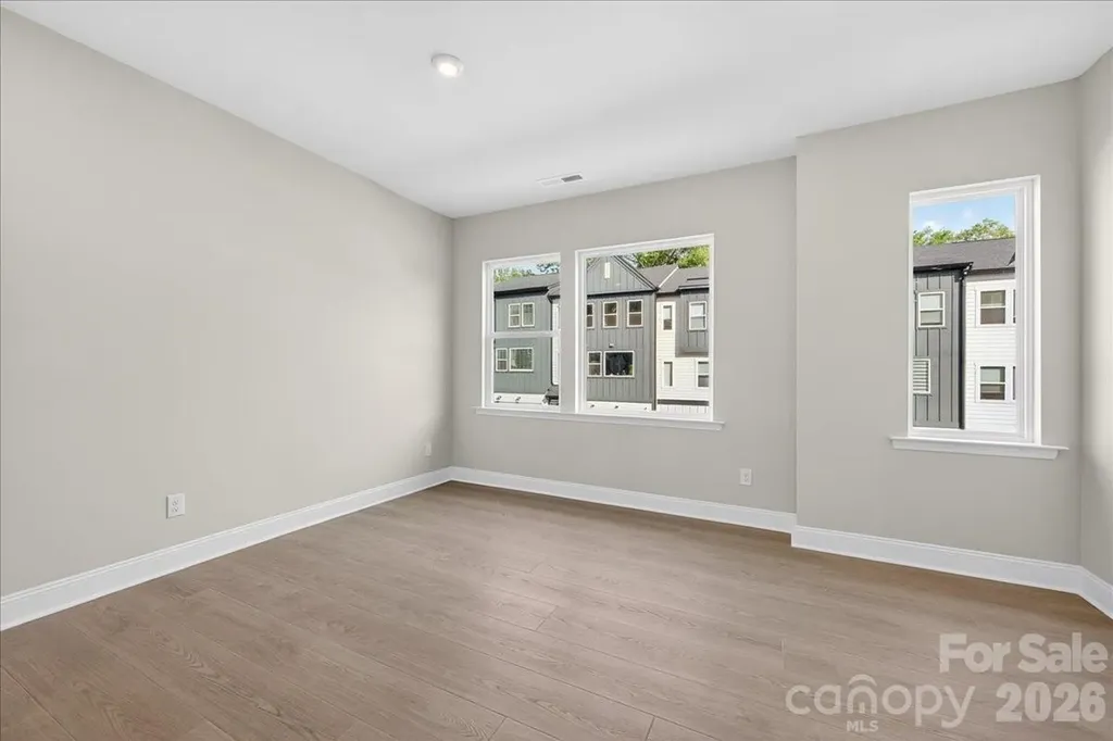 7933 Cedarsmith Court Charlotte NC 28217