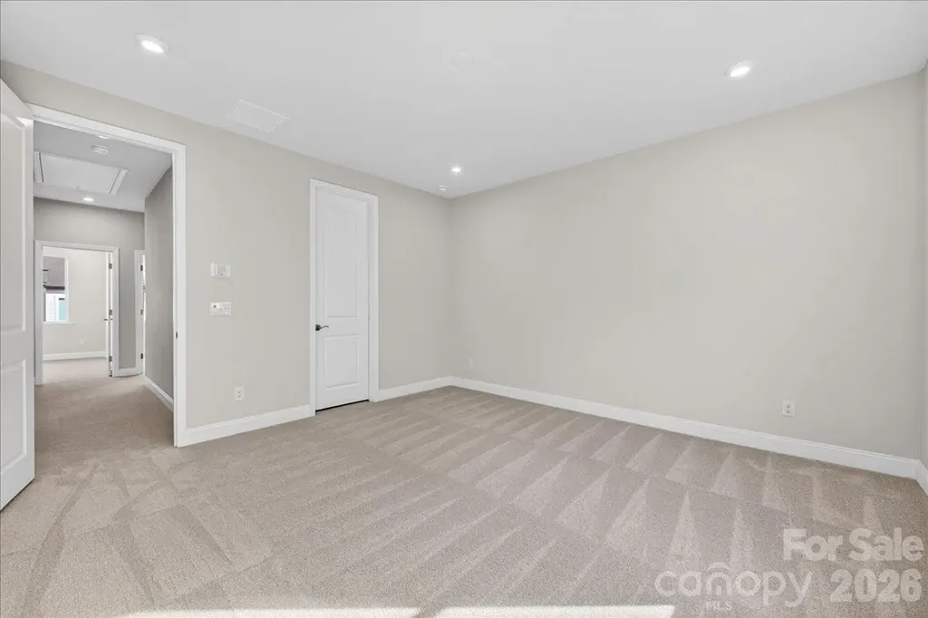 7933 Cedarsmith Court Charlotte NC 28217