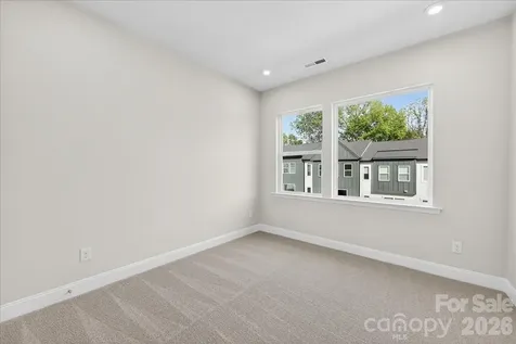 7933 Cedarsmith Court Charlotte NC 28217