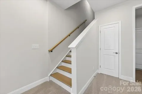 7933 Cedarsmith Court Charlotte NC 28217