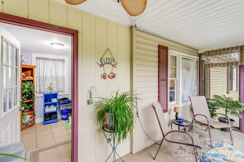 3 Odie Lane Candler NC 28715