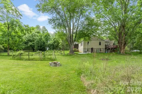 3 Odie Lane Candler NC 28715