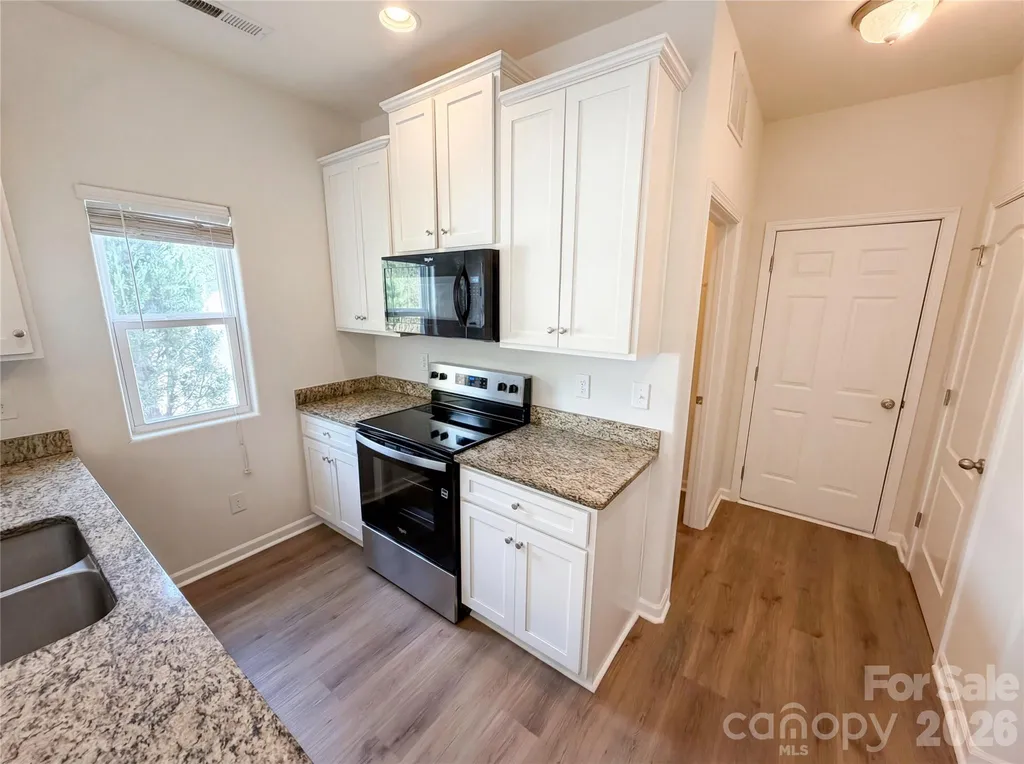 8321 Candlenut Lane Charlotte NC 28215