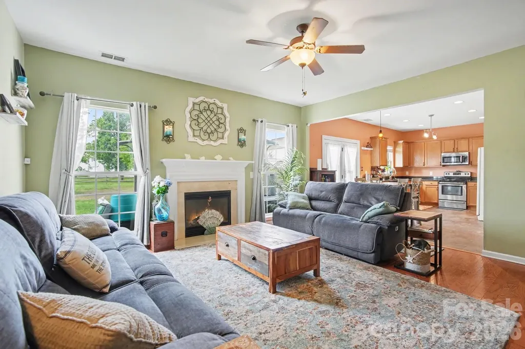 6128 Roseway Court Harrisburg NC 28075