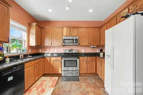 6128 Roseway Court Harrisburg NC 28075