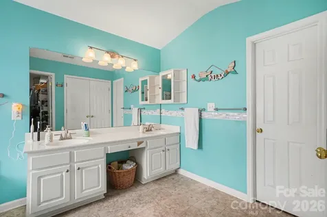 6128 Roseway Court Harrisburg NC 28075