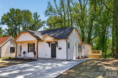 309 W Gold Street Kings Mountain NC 28086