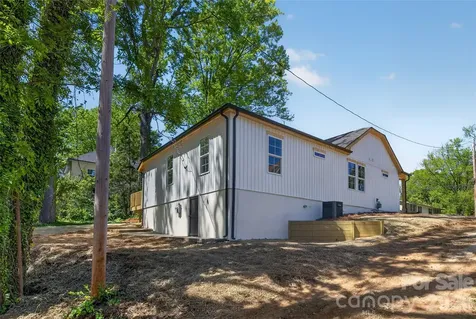 309 W Gold Street Kings Mountain NC 28086