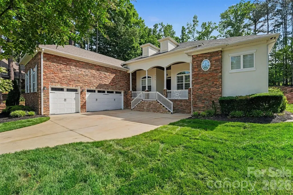 7575 Cottonwood Drive Denver NC 28037