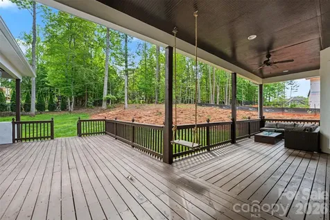 7575 Cottonwood Drive Denver NC 28037