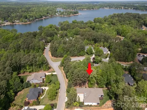 7575 Cottonwood Drive Denver NC 28037