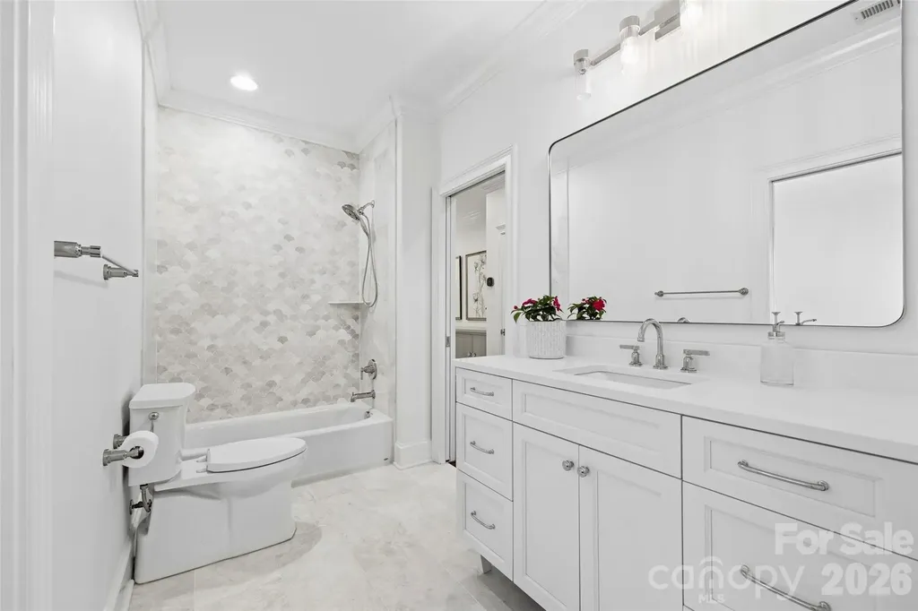 11110 Mcclure Manor Drive Charlotte NC 28277