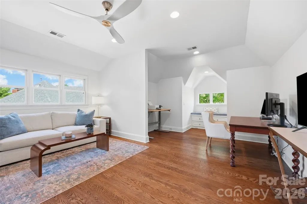 11110 Mcclure Manor Drive Charlotte NC 28277