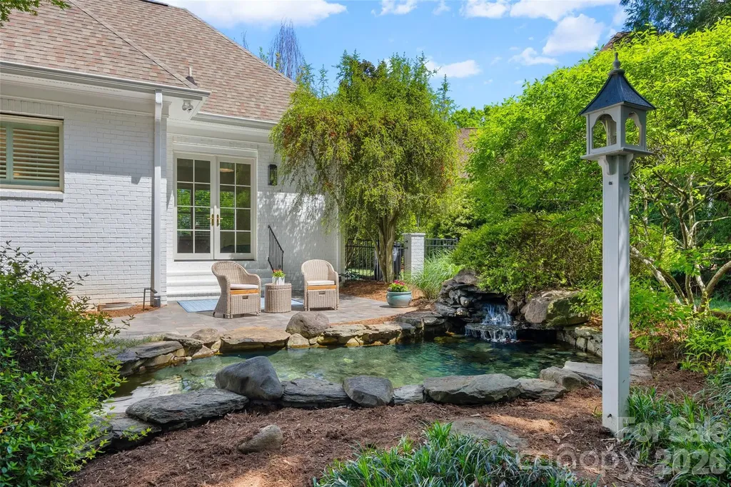 11110 Mcclure Manor Drive Charlotte NC 28277