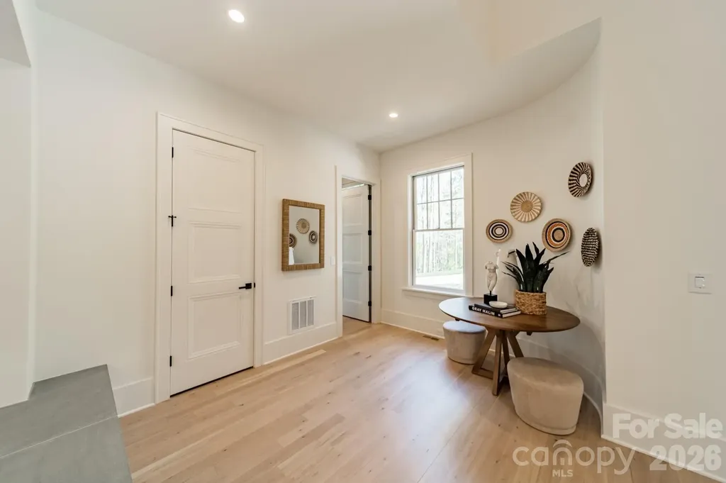 1052 Ventosa Drive Denver NC 28037