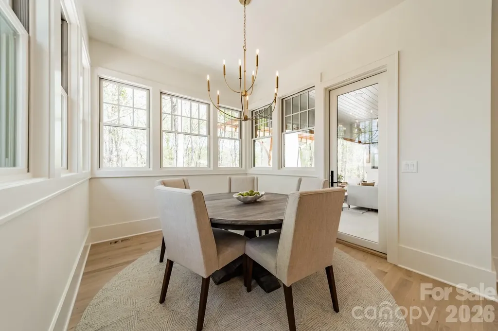 1052 Ventosa Drive Denver NC 28037