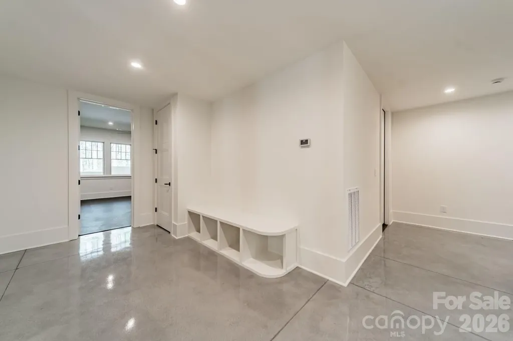 1052 Ventosa Drive Denver NC 28037
