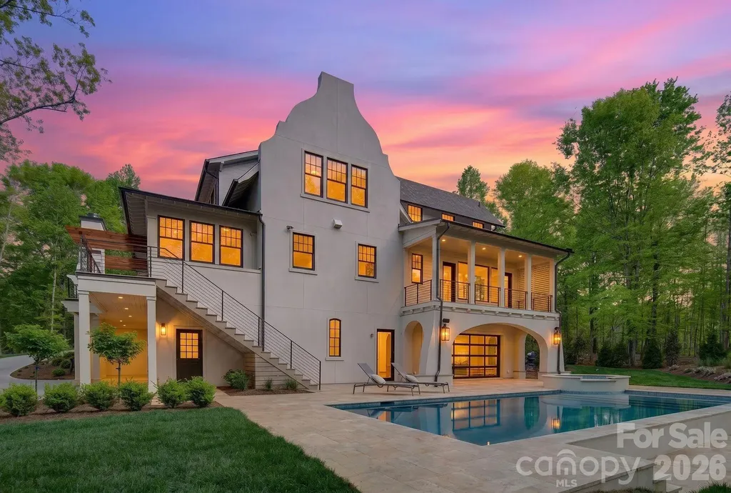 1052 Ventosa Drive Denver NC 28037