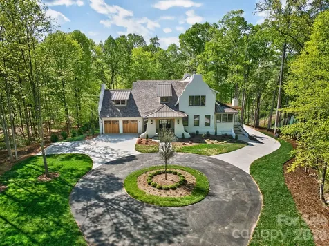 1052 Ventosa Drive Denver NC 28037