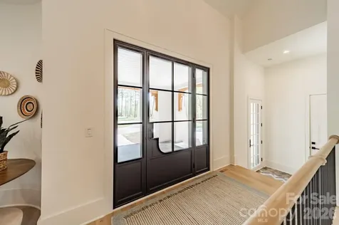1052 Ventosa Drive Denver NC 28037