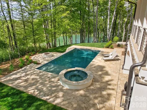 1052 Ventosa Drive Denver NC 28037