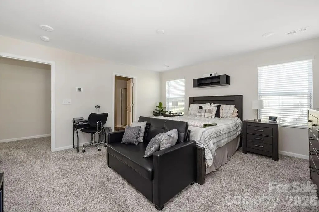 1135 Harland Street Charlotte NC 28216