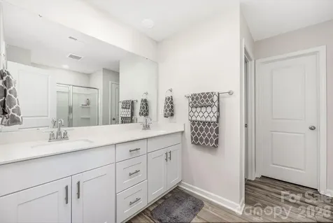 1135 Harland Street Charlotte NC 28216