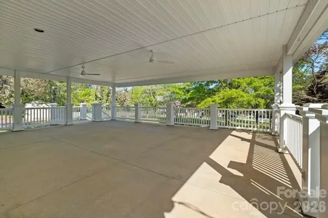 3114 N Center Street Hickory NC 28601