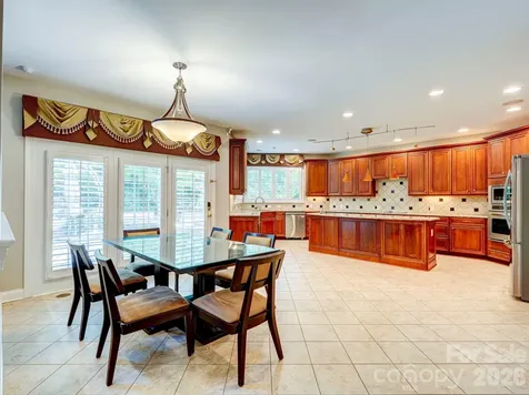 725 Wild Berry Court Waxhaw NC 28173