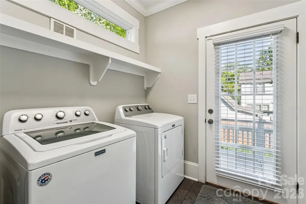 111 N Turner Avenue Charlotte NC 28216