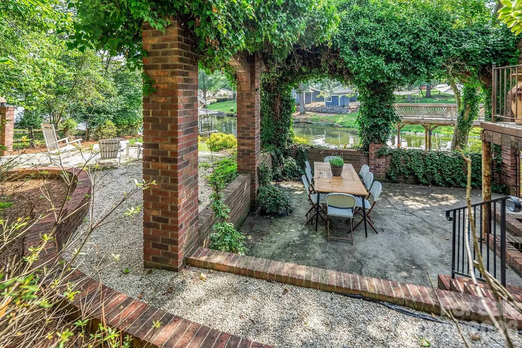 24756 Strand Drive Albemarle NC 28001