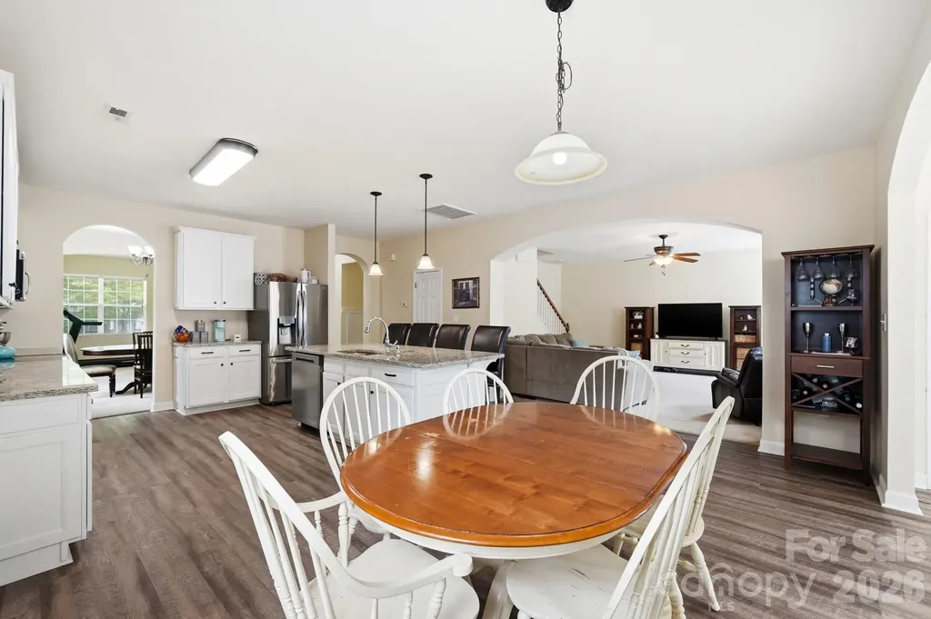 6629 Thistle Down Drive Harrisburg NC 28075