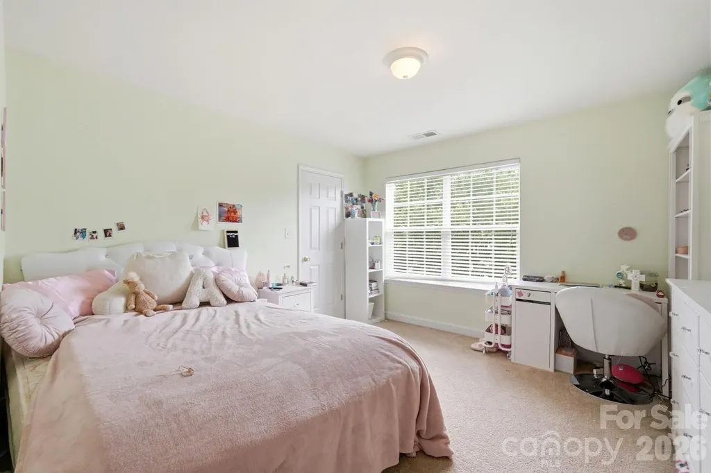 6629 Thistle Down Drive Harrisburg NC 28075