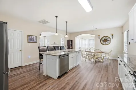 6629 Thistle Down Drive Harrisburg NC 28075
