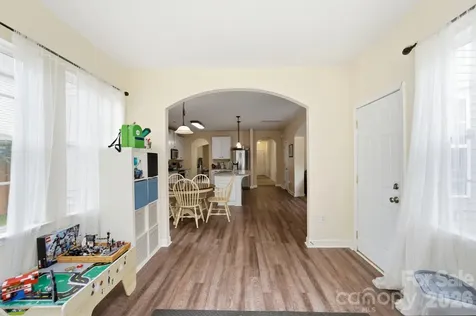 6629 Thistle Down Drive Harrisburg NC 28075