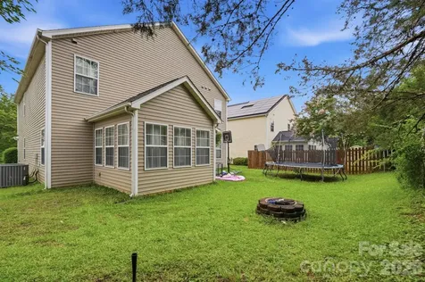 6629 Thistle Down Drive Harrisburg NC 28075