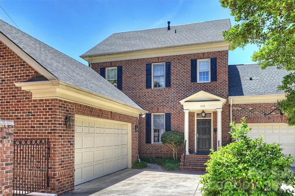 1115 S Kings Drive Charlotte NC 28207
