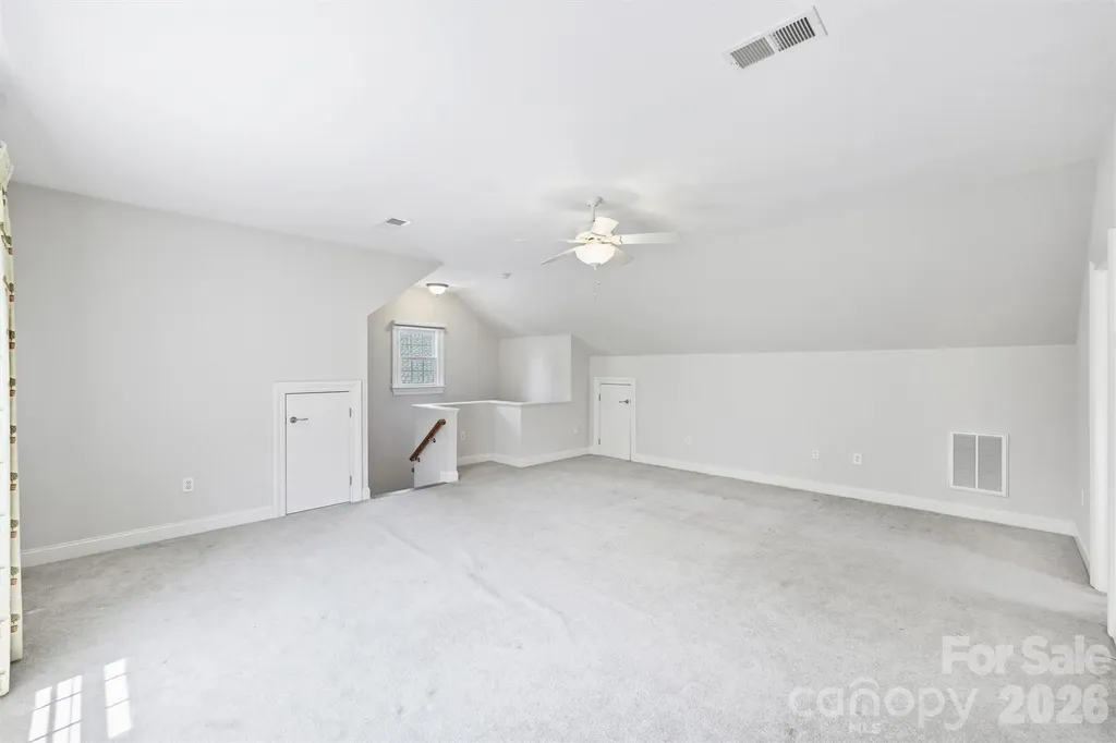 1115 S Kings Drive Charlotte NC 28207