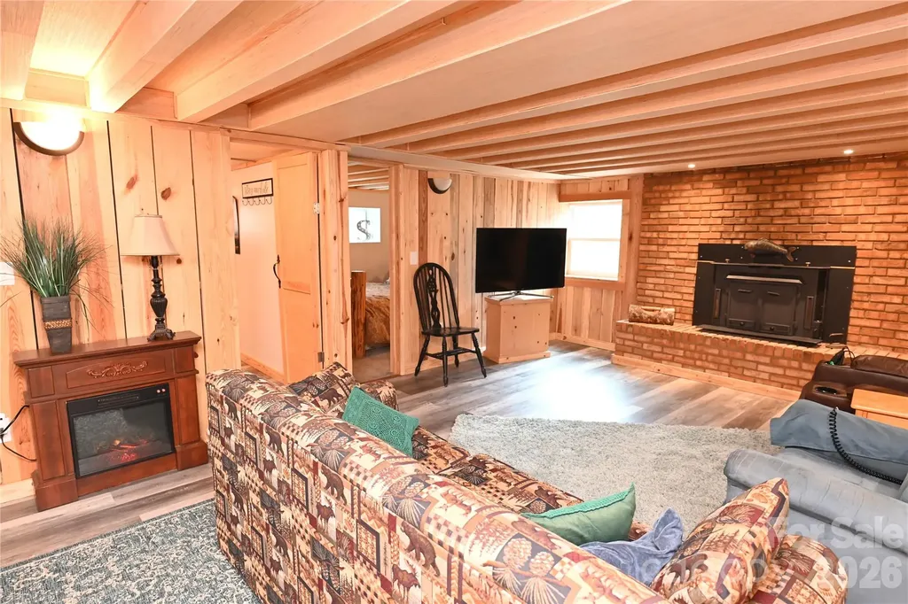 198 Clouse Lane Taylorsville NC 28681
