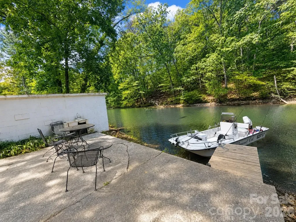 198 Clouse Lane Taylorsville NC 28681