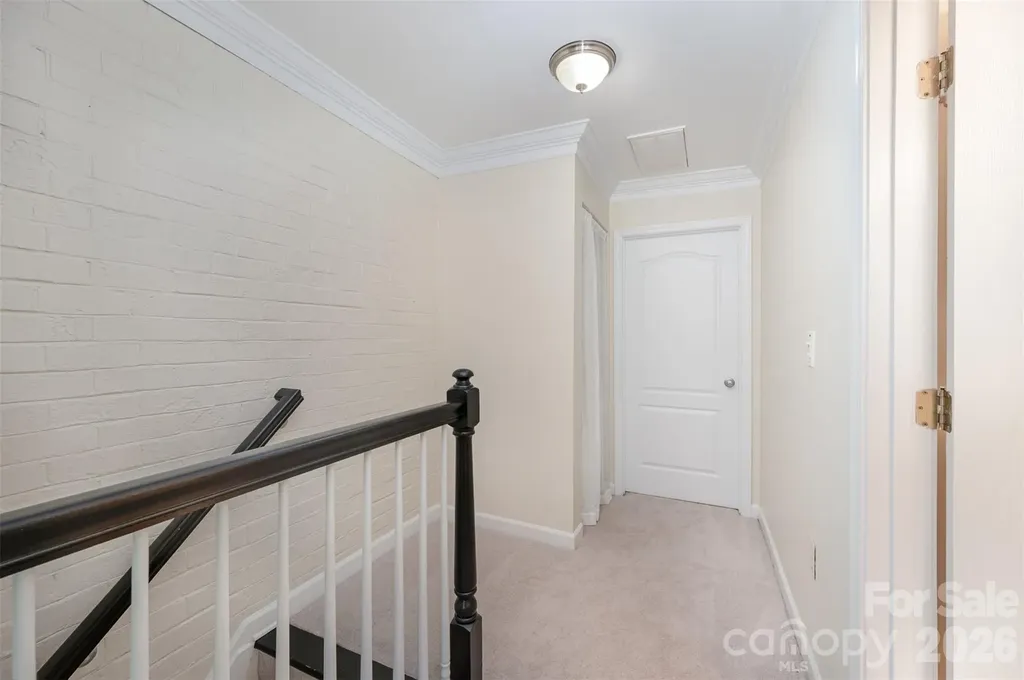 1218 Green Oaks Lane Charlotte NC 28205