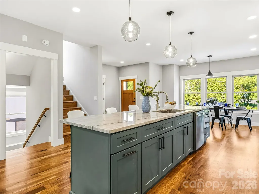 123 Third Street Asheville NC 28803