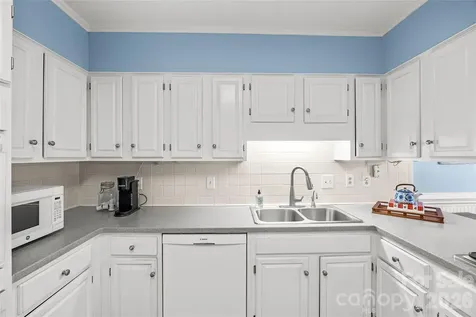 5120 Dunes Court Charlotte NC 28226