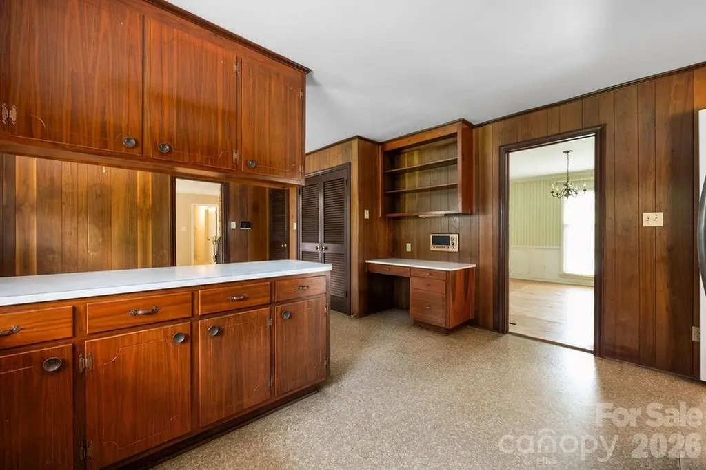 5022 Cheviot Road Charlotte NC 28269