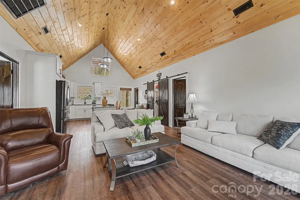 79 Abbey View Road Bryson City NC 28713
