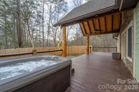 79 Abbey View Road Bryson City NC 28713