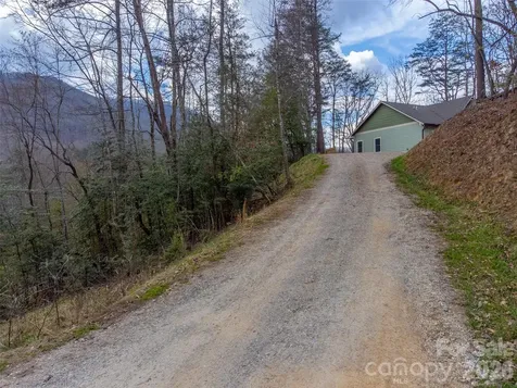 79 Abbey View Road Bryson City NC 28713