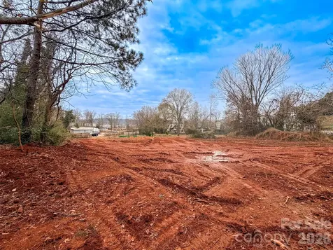 2738B Poinsett Highway Greenville SC 29609