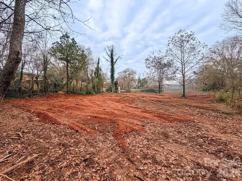 2738B Poinsett Highway Greenville SC 29609
